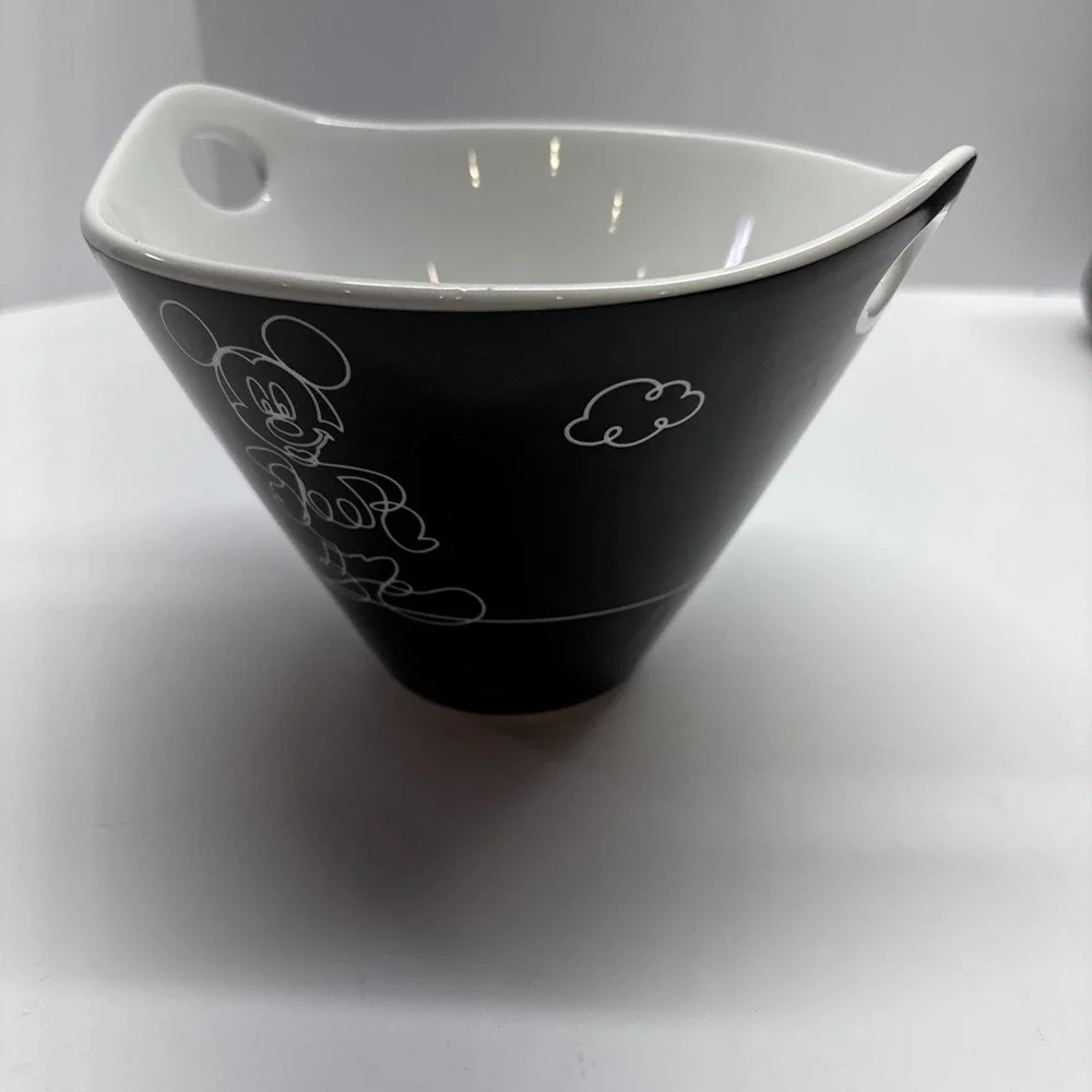 Disney mickey linear